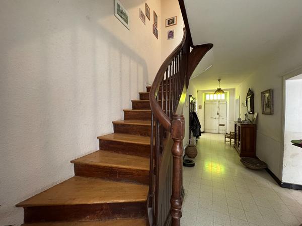 LABASTIDE DE LEVIS . MAISON DE +/-188 M²
