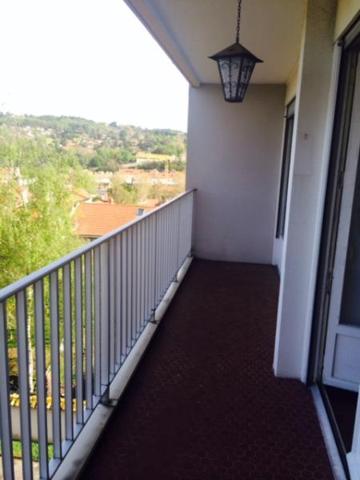 T3 OULLINS - 66 rue Lafayette 69600 OULLINS Clesev ...