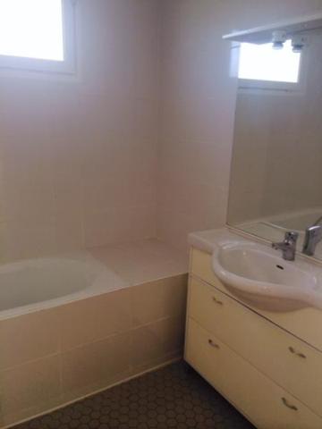 T3 OULLINS - 66 rue Lafayette 69600 OULLINS Clesev ...