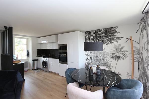 Maison Herbignac 9 pièce(s) 132.29 m² - Au calme, ancien presbytère, 132 m² habitables