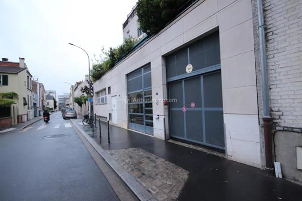 Location Parking 12 m2 à Asnières-sur-Seine