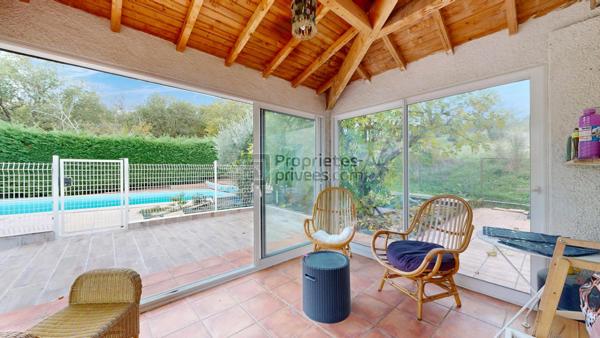 Maison MONTJOIRE 9 pièce(s) 260 m2