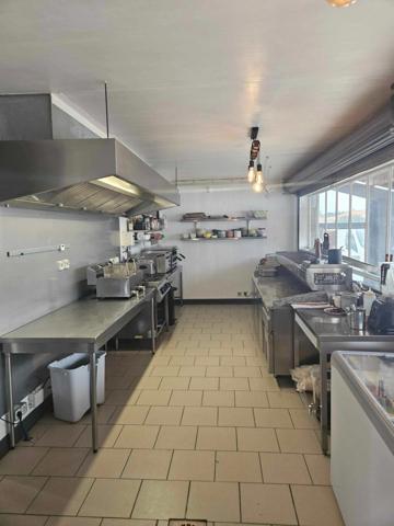 ILE D'OLERON A VENDRE BAR RESTAURANT à LA BREE LES BAINS