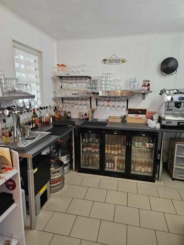 ILE D'OLERON A VENDRE BAR RESTAURANT à LA BREE LES BAINS