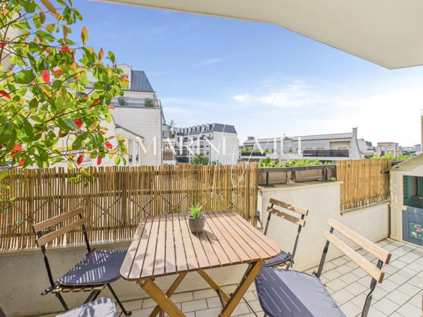 Appartement famillial – 3 chambres – Balcon au calme – Étage élevé avec ascenseur – Double stationnement