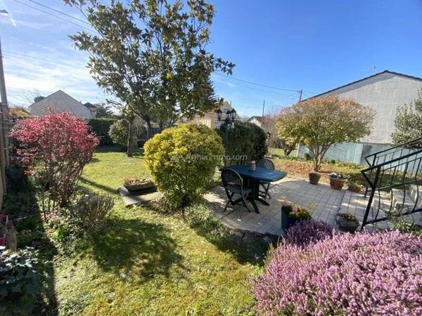 Vente                                                      Maison
                        
                     5 pièces                      125 m2                     à Thorigny-sur-Marne