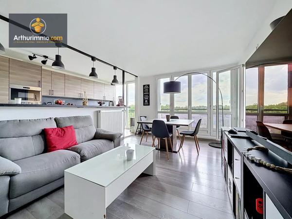 Vente                                                      Appartement
                        
                     4 pièces                      75 m2                     à Eaubonne