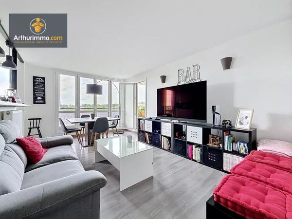 Vente                                                      Appartement
                        
                     4 pièces                      75 m2                     à Eaubonne