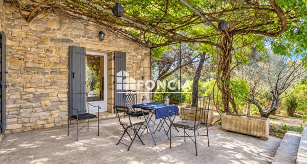 À vendre Maison 7 pièces 214.8 m² - Nîmes 30900
