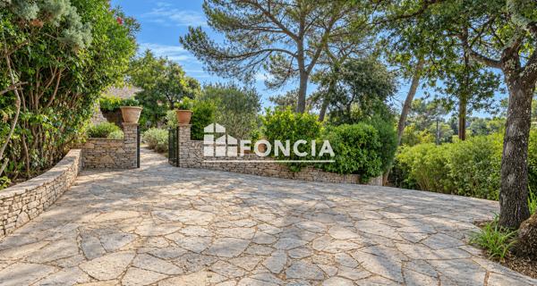 À vendre Maison 7 pièces 214.8 m² - Nîmes 30900