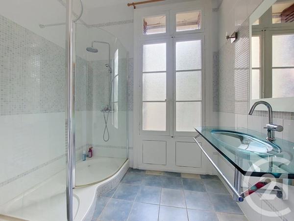 Appartement F4 à vendre  4 pièces - 153,08 m 2   SETE  - 34