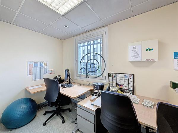 Lille – Grands Boulevards | Local 265 m² à rénover | Avenue de la République | À vendre