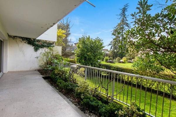 Appartement 4 pièces                                        - 44000 Nantes - Procé Réf : 12106