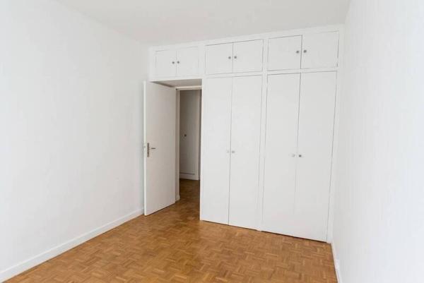 Appartement 4 pièces                                        - 44000 Nantes - Procé Réf : 12106