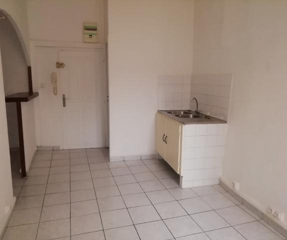 Immeuble de rapport loué RENTABILITE BRUTE à 8,21%