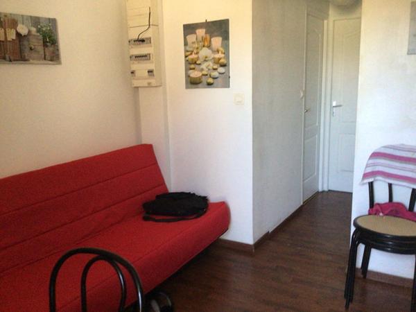 A Vendre en exclusivité! Appartement T1 Bis meublé, situé à Luçon, avec locataire en place.