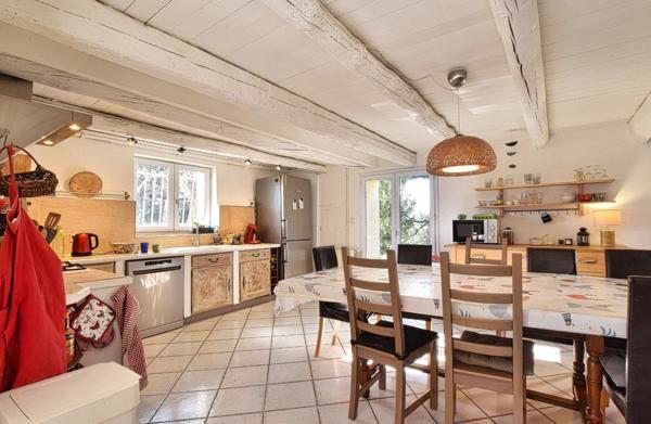 Propriété de caractère dans la vallée de l’Hérault,  Calme et charme du Languedoc !!! SOUS COMPROMIS !!!