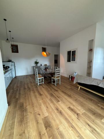 Maison 7 pièces 187.86 m2