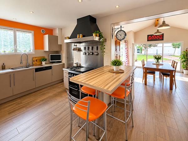 Maison Maison familiale à Blanquefort centre de plain pied ! 193.3 m²