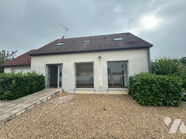 Maison à usage mixte - NAVEIL