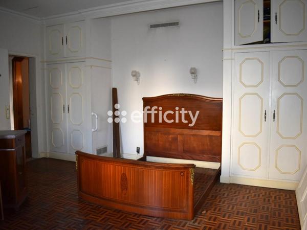 Appartement 3 pièces - 132 m²