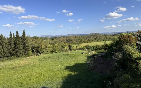 Pavillon récent de 145 m² à 10 min de Carcassonne avec vue, jardin et garage