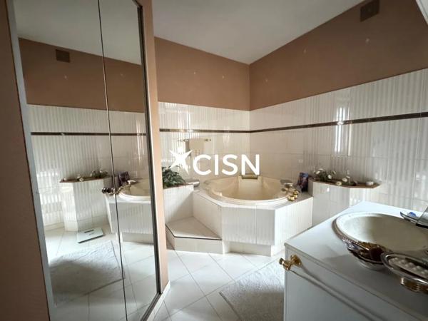 Appartement à vendre à Nantes (44000)