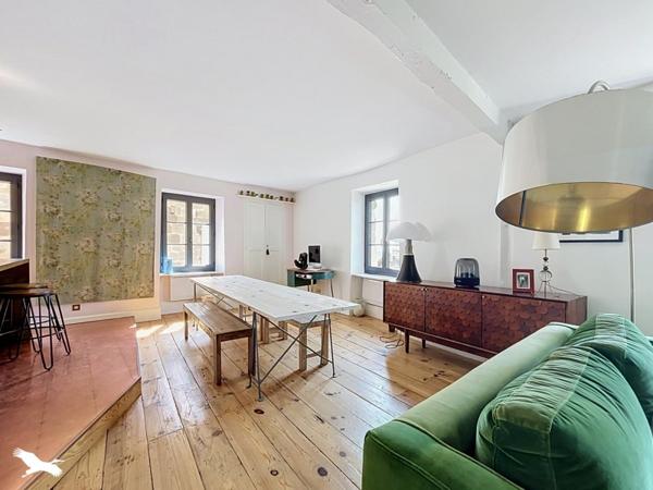 Maison 362 250 € Ussac 4 p 160 m² DPE C