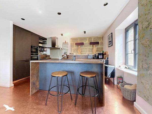 Maison 362 250 € Ussac 4 p 160 m² DPE C