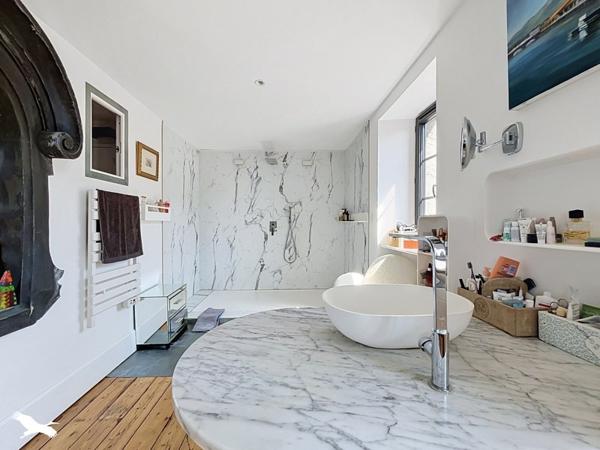 Maison 362 250 € Ussac 4 p 160 m² DPE C