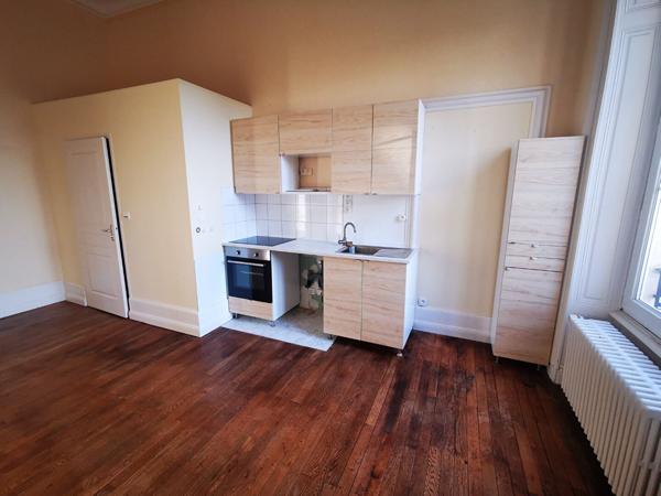 Location Appartement56 m² - 3 Pièces - LUCON (85400)