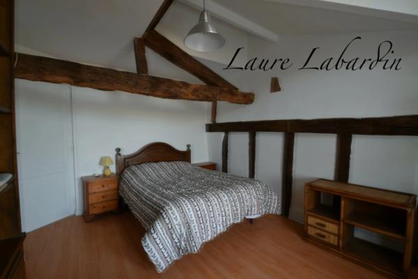 Propriété - une maison d'habitation - 5 chambres d'hôtes - 2 appartements en location sur plus de 1 hectare à SAINTE BAZEILLE (47)