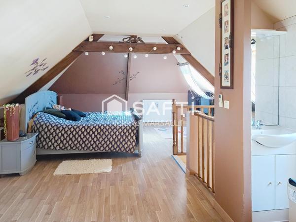 Maison 6 piéces, 155 m², à deux pas des commerces