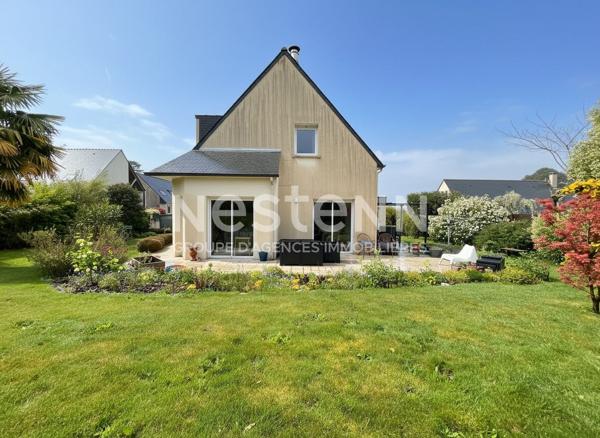 Maison à vendre, Monterblanc, 103 m², 3 chambres avec un terrain de 594 m²