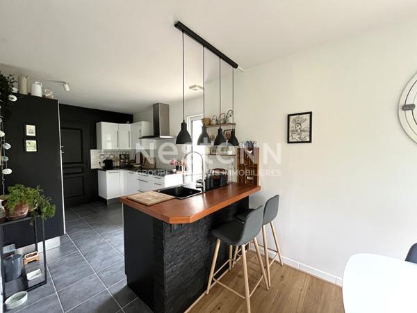 Maison à vendre, Monterblanc, 103 m², 3 chambres avec un terrain de 594 m²