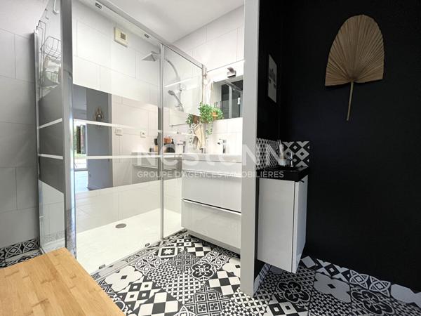 Maison à vendre, Monterblanc, 103 m², 3 chambres avec un terrain de 594 m²