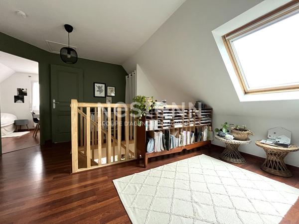Maison à vendre, Monterblanc, 103 m², 3 chambres avec un terrain de 594 m²