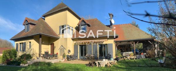 Propriété de caractère proche Champagnole