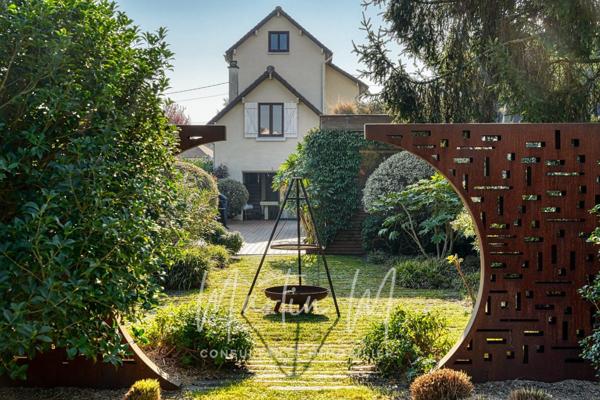 Maison à Saint-Leu-la-Forêt, 95320 - 8 pièces 217m²