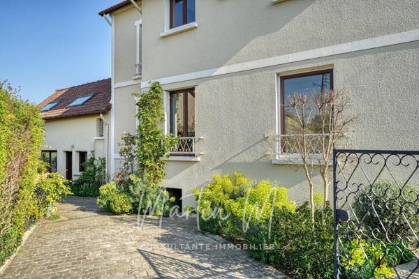 Maison à Saint-Leu-la-Forêt, 95320 - 8 pièces 217m²