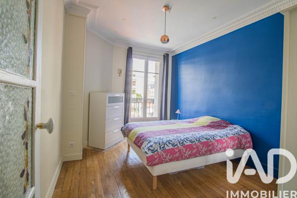Location appartement 2 pièces 54 m² Paris 18