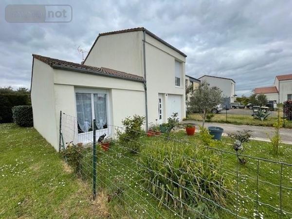 Maison à vendre à Saint-Philbert-de-Grand-Lieu en Loire-Atlantique (44310), ref : 44039-1796
