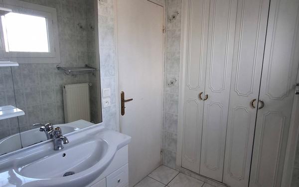 Maison à vendre    6 pièces •  Aussillon