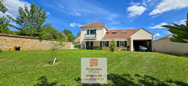 Maison Tournan En Brie 8 pièce(s) 208 m2