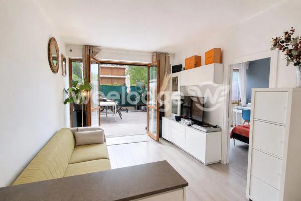Appartement à vendre 2 pièces de 30,82 m² à La Celle-Saint-Cloud