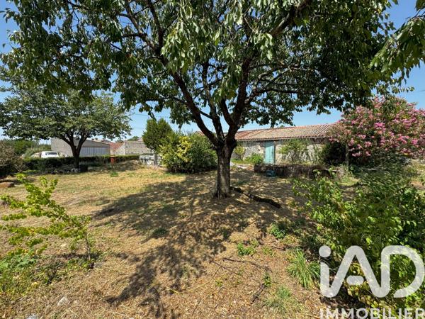 Maison à vendre 3 pièces 250 m² Fontenay-le-Comte