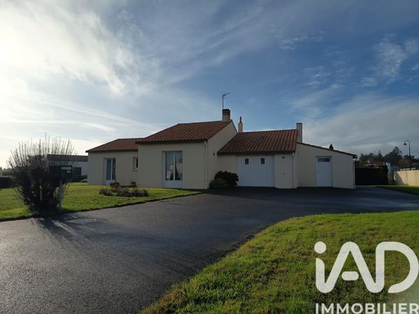 Maison à vendre 6 pièces 103 m² Essarts-en-Bocage