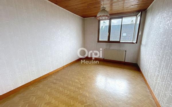 Maison à vendre    6 pièces • 134 m2 Meulan-en-Yvelines