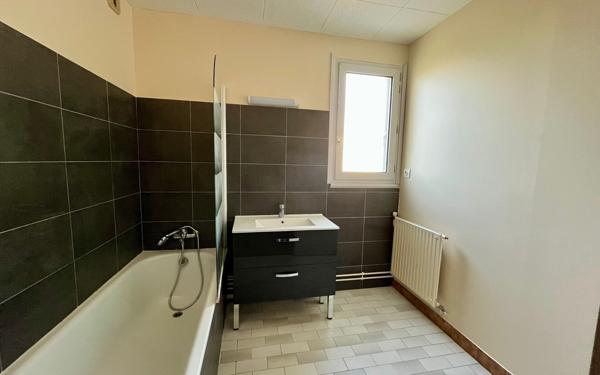 Appartement à vendre    4 pièces • 87,13 m2 Oullins