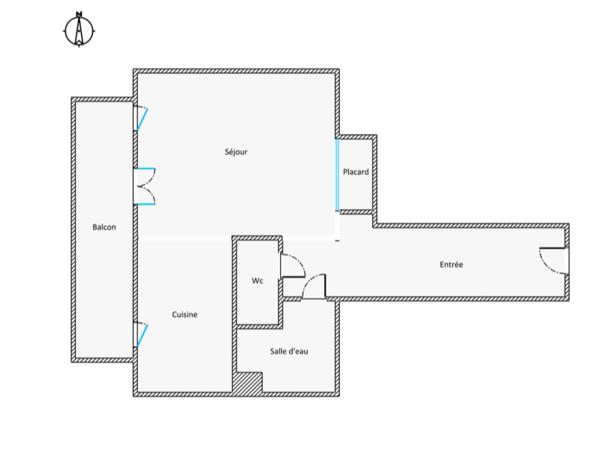 Charmant studio rénové avec balcon 30.80 m2